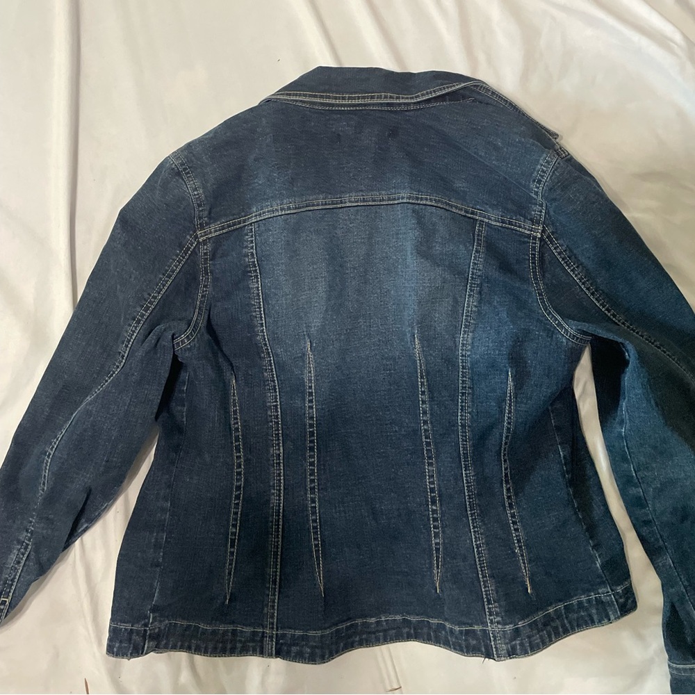 Jean jacket - Picture 2 of 4